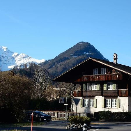 Traditional Swiss-Flat Interlaken Exterior photo